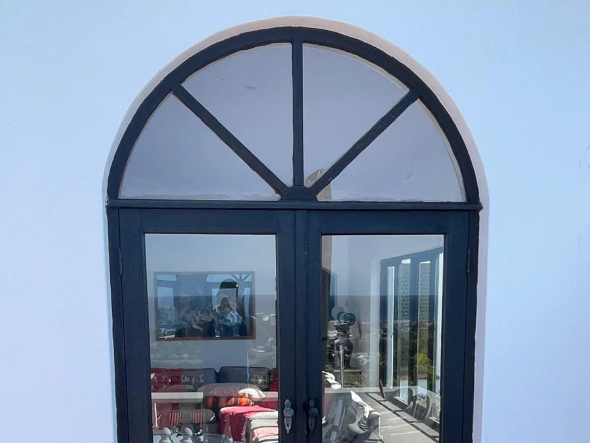 Classic Arched Window - Timeless arched window style