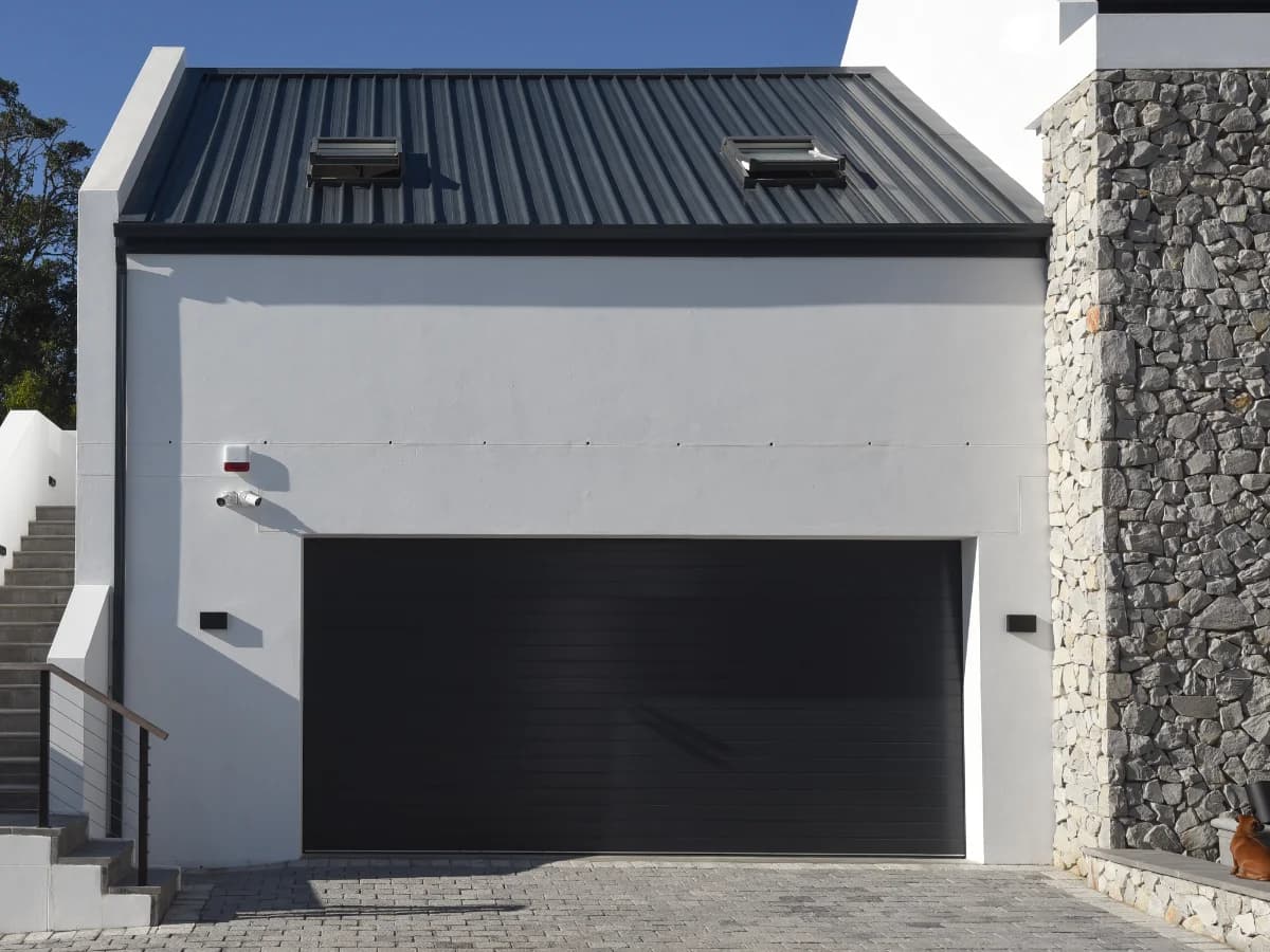 Double Garage Door - Automated double garage door system