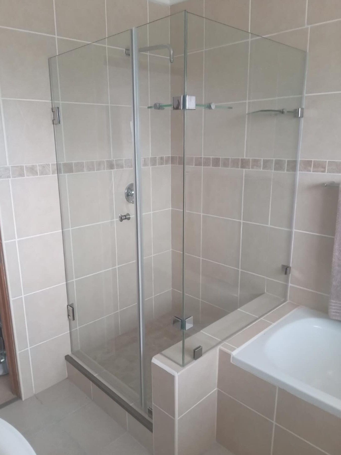 bathroom26